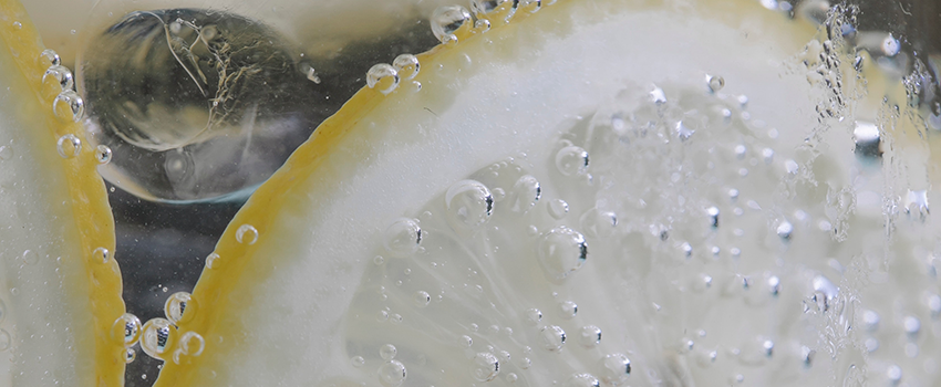 Boisson maison, Eaux ou Soda en Livraison
